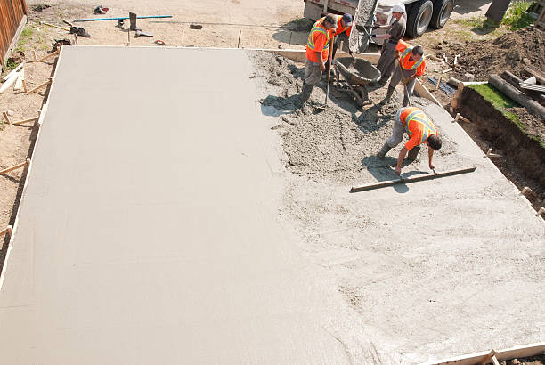 Best Residential Concrete Solutions in Rainbow Lakes Estates, FL