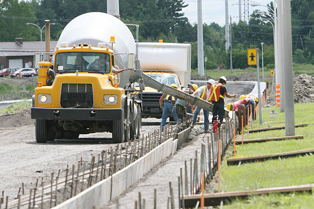 Best Concrete Demolition Services in Rainbow Lakes Estates, FL