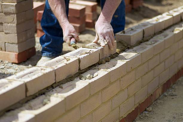 Best Commercial Concrete Services in Rainbow Lakes Estates, FL
